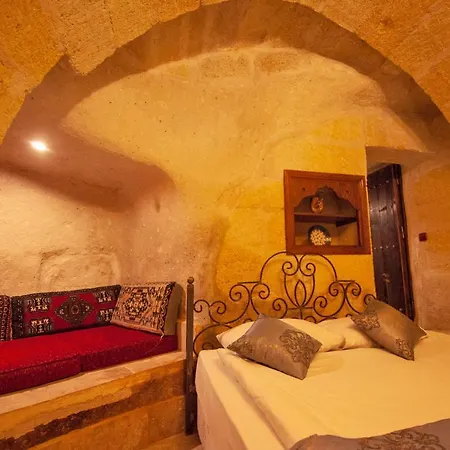 Hotell Center Cave House