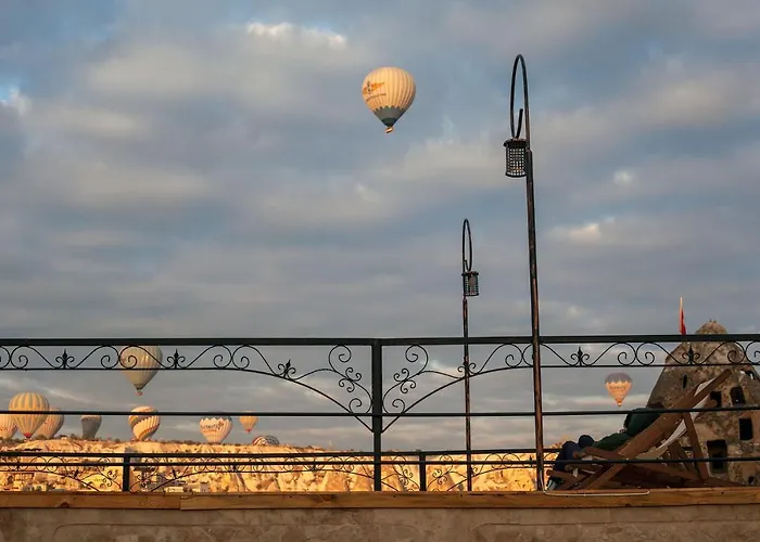 酒店 Center Cave House 4*