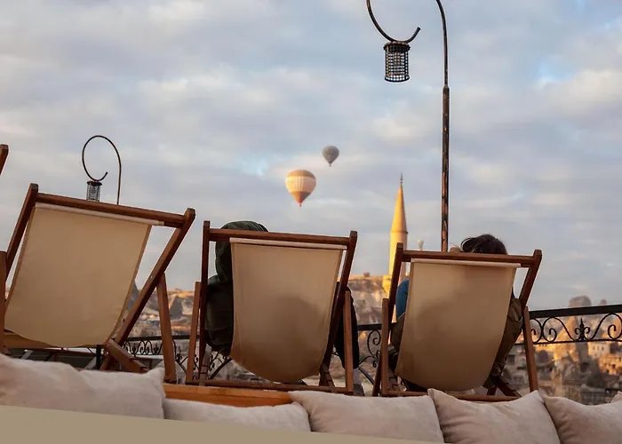 호텔 Center Cave House 4*