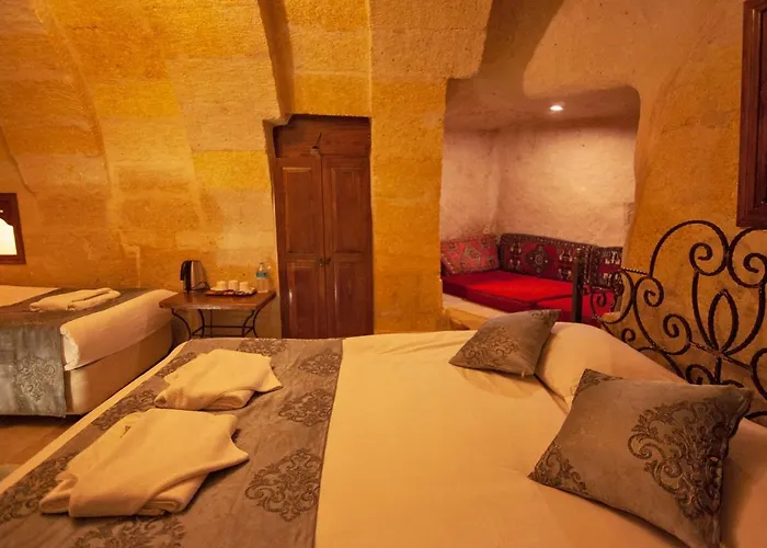 호텔 Center Cave House 4*