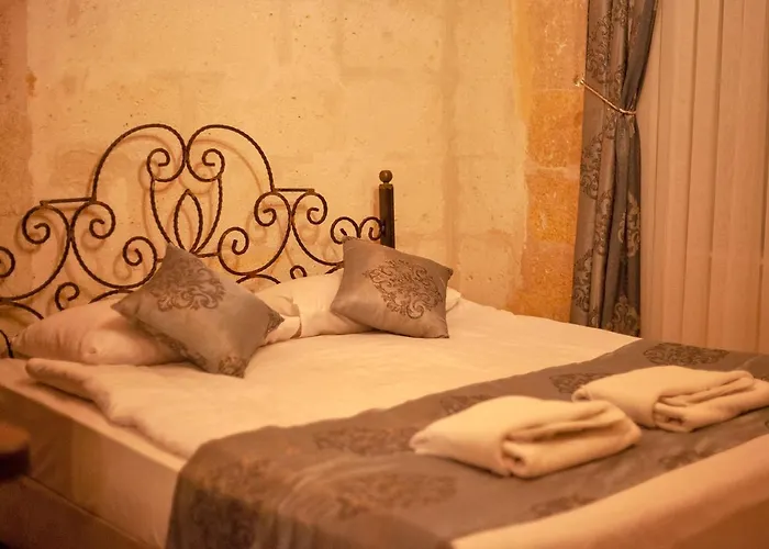 Center Cave House 호텔 괴레메