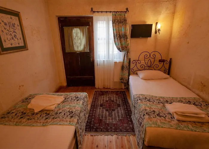 Center Cave House 格雷梅